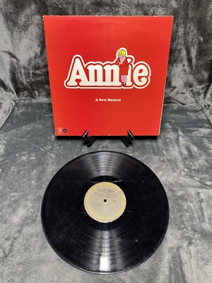 1977 Annie A New Musical Masterworks Original Cast Recording LP Vinyl-image