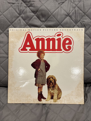 Annie Original Motion Picture Soundtrack Vinyl Record 1982-image