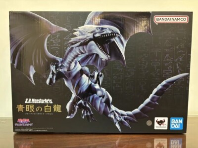 S.H.MonsterArts Yu-Gi-Oh! Duel Monsters Blue-Eyes White Dragon 【in stock】-image