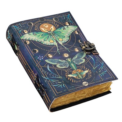 Blank Spell Book of Shadows Journal with Lock Clasp Vintage Handmade Leather.-image