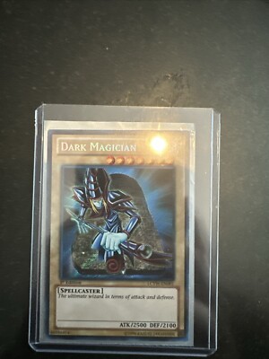 Yu-Gi-Oh! TCG Dark Magician Legendary Collection 3: Yugi's World LCYW-EN001 1st-image
