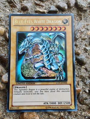 YU-GI-OH! BLUE-EYES WHITE DRAGON LC01-EN004 LEGENDARY COLLECTIONS-image