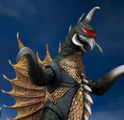 NEW Bandai S.H.MonsterArts GIGAN 1972 50th Anniversary Gigan 160mm Figure-image