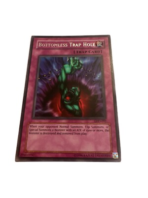 Yu-Gi-Oh! TCG Bottomless Trap Hole Legendary Collection 3: Yugi's World...-image