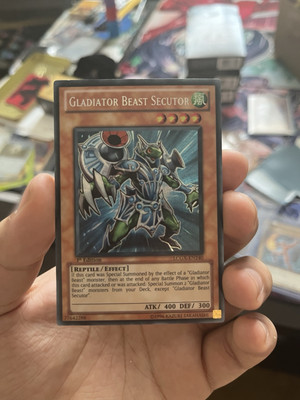 Gladiator Beast Secutor LCGX-EN240 Legendary Collection 2: The Duel Academy...-image
