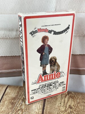 Annie VHS RCA Columbia Home Video 1987 Video New Sealed Red Boarder-image