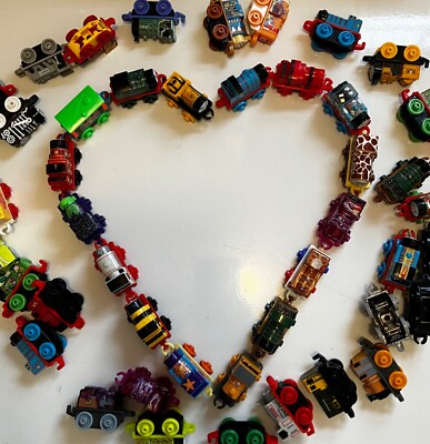 YOU PICK Thomas Minis-image