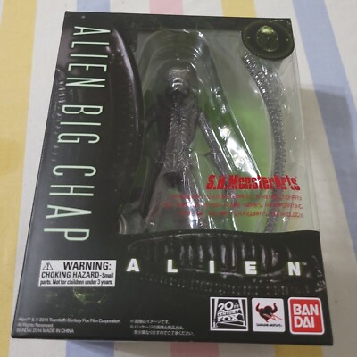 Bandai Tamashii Nations S.H. Monsterarts Alien Big Chap Alien Action Figure-image