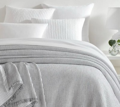 NWT Annie Selke/Pine Cone Hill Santo Stripe Black Coverlet Size: Full/Queen-image