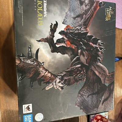 Bandai S.H.MonsterArts Monster Hunter Rathalos  (Liolaeus) Box Is Damage-image