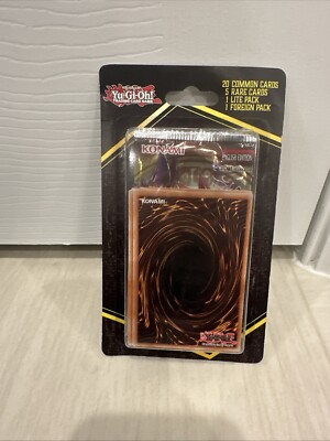 Yugioh Blister Pack! 20 Commons, 5 Rares & 2 Booster Pack! Collectable Card Game-image