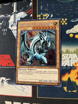 Blue-Eyes White Dragon CT14-EN002 2017 Mega-Tins Limited Edition-image