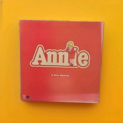 Vintage Annie A New Musical Vinyl Record 33 1/3 RPM-image