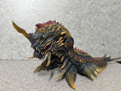 Bandai S.H. MonsterArts Battra Larvae Special Color Toy Used-image