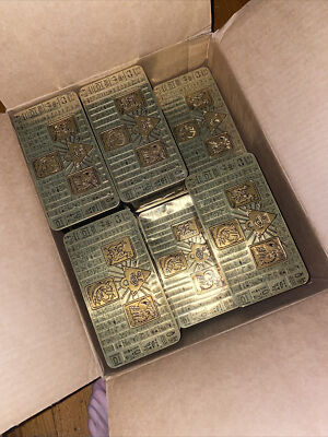 Yugioh! 2022 Mega Tin 2022 The Pharaoh’s Gods (EMPTY) + 10 Random Cards-image