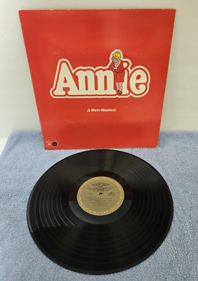 Vintage ~ Annie ~ A New Musical ~ Columbia Records 1977 ~ Vinyl Record-image