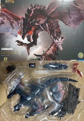 S.H. MonsterArts Rioreus & Nargakuruga Figure Set No Box Used-image
