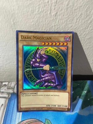 Dark Magician 2016 Mega - Tins CT13-EN003 Ultra Rare - Near Mint-image