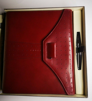 Cross Autocross Leather Medium Personal Agenda A5 6 Ring- Bound Cover Pen Red-image