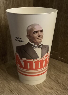 1982 ANNIE MOVIE DADDY WARBUCKS COCA COLA PLASTIC SOUVENIR CUP COLUMBIA PICS-image