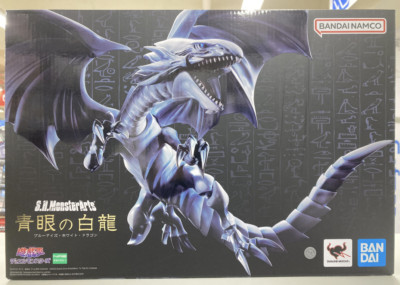 S.H.Monster Arts Yu-Gi-Oh! Duel Monsters Blue-Eyes White Dragon 22cm Figure Toy-image