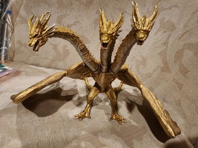Godzilla King Ghidorah 2019 Special Color Version S.H.MonsterArts (CUSTOM WINGS)-image