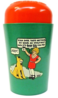 1939 LITTLE ORPHAN ANNIE green FULL FIGURES  Ovaltine Shake Up Mug cup premium *-image