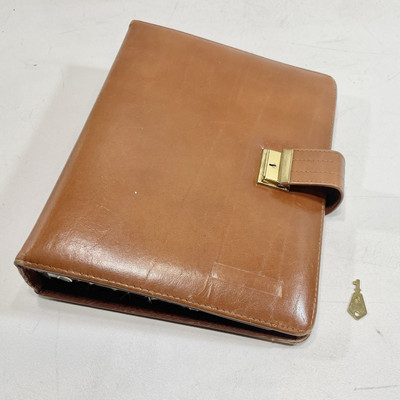 RARE Vintage 90s Day Timer Planner LOCKING Binder Organizer Saddle Brown Leather-image