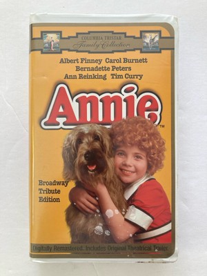 VINTAGE ANNIE 1997 VHS Broadway Tribute Edition in Clamshell Case-image