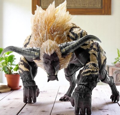 BANDAI S.H.MONSTERARTS MONSTER HUNTER FURIOUS RAJANG ACTION FIGURE JAPAN-image