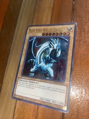 Yu-Gi-Oh! TCG Blue-Eyes White Dragon 2017 Mega-Tins Promos CT14-EN002 Limited...-image