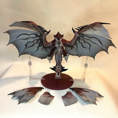 Bandai Rathalos Monster Hunter S.H.Monsterarts 20th Anniversary Figure - READ-image