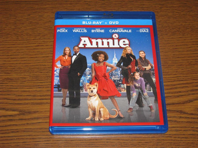 Annie (Blu-ray, 2014, 2-Disc Set, Includes Digital Copy)-image