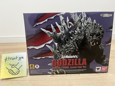 Bandai S.H.MonsterArts Godzilla 2000 Millennium Special Color ver. Figure-image