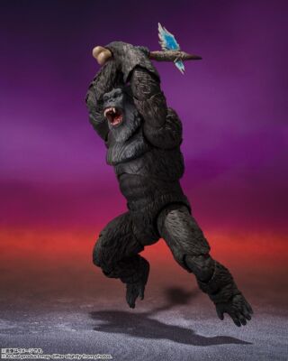 Godzilla x Kong The New Empire S.H.MonsterArts Kong Figure 2024-image