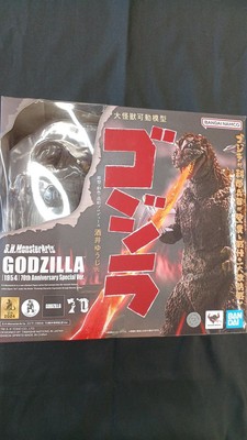 Bandai S.H.Monsterarts Godzilla 1954 Figure GMl77-image