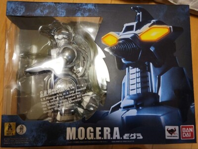 New BANDAI S.H.MonsterArts Moguera Monster Arts Godzilla Figure Japan-image