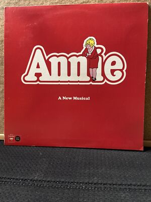 ANNIE A NEW MUSICAL - JS  34712 Original Cast Soundtrack--1977 EX/VG+/GATEFOLD-image