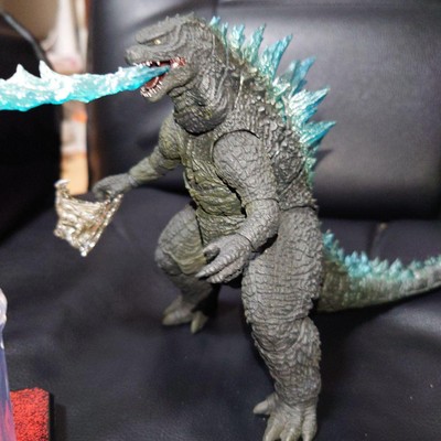 S.H. MonsterArts Godzilla 2014 Spit Fire Ver. Figure Used, Missing Accessories-image