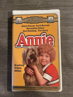 Annie The Broadway Tribute Edition Pre Owned VHS -image