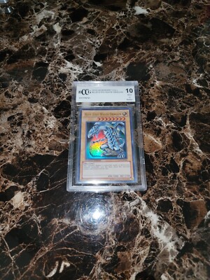 Yugioh Blue Eyes White Dragon 2010 Legendary Collection LC01-EN004 BCCG 10! -image