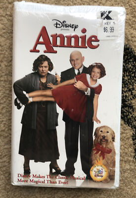 Walt Disney ANNIE VHS 19056 movie videotape children 1999 Kathy Bates SEALED NEW-image