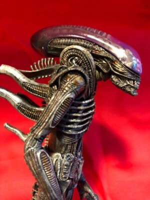 S.H.MonsterArts Bandai Alien Big Chap Repaint H.R. Giger ver Action figure-image