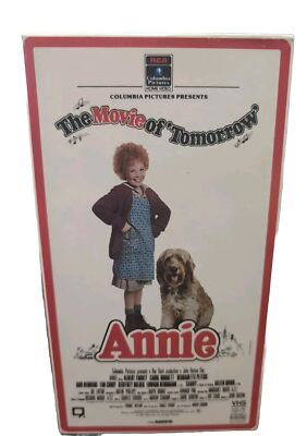 VINTAGE 1985 RELEASE OF 1981 ANNIE SIDE LOADER VHS-COMEDY-MUSICAL-80S-image