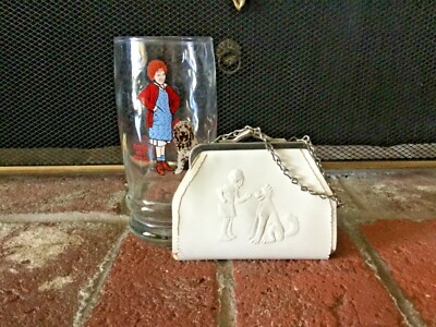 Vintage 1930s Little Orphan Annie Childs Purse & 1982 Swensens Annie Movie Glass-image