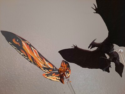 S.H. MonsterArts - Mothra & Rodan 2019 Set-image