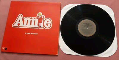 Annie A New Musical original cast soundtrack GF LP Columbia JS 34712 vg+-image