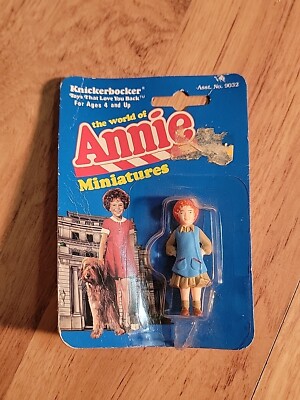 Vintage 1982 The World Of ANNIE Miniatures Knickerbocker - 2.5