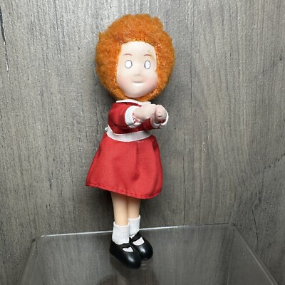 Vintage 1982 Applause LITTLE ORPHAN ANNIE Clip On Doll Knickerbocker Toy Co. 5”-image