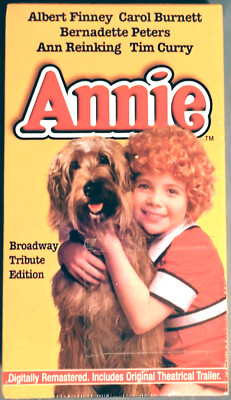 Annie (VHS, 1997)(Musical)(Children's) Carol Burnett, Tim Curry, NEW and SEALED!-image